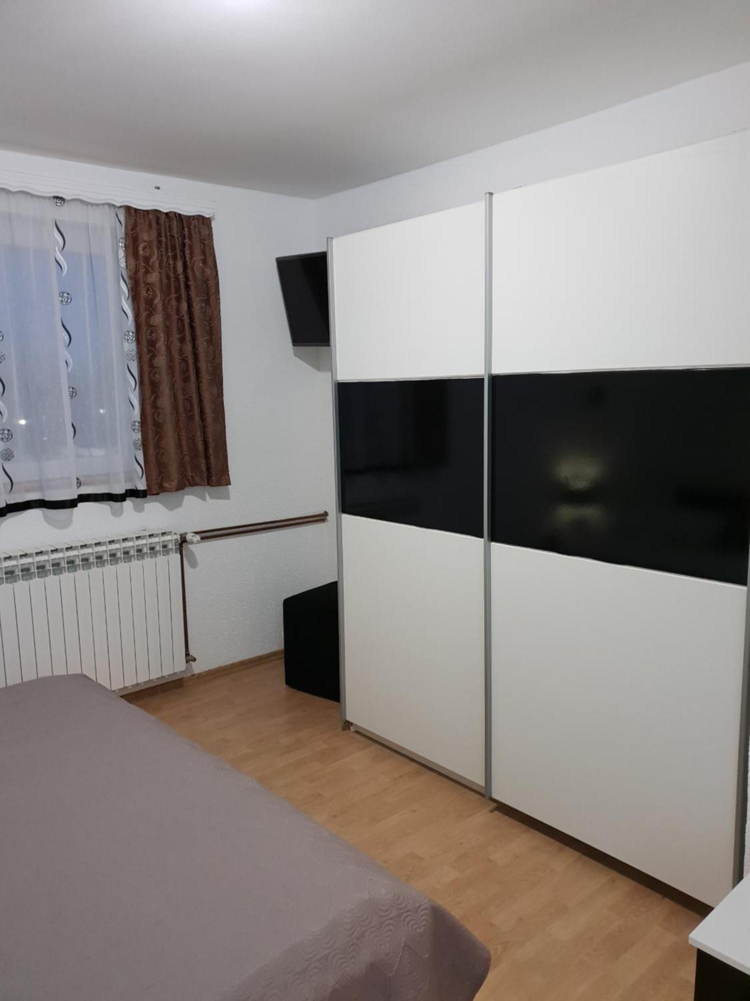 Apartments Nena Smoljanac Rum bild